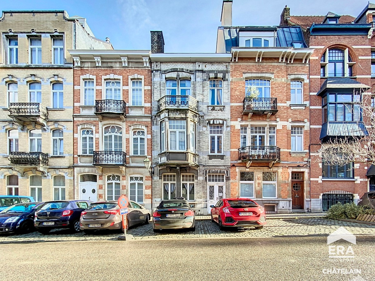 Etterbeek - Belle Maison De Maître Unifamilliale à Rénover € 725 000 | ERA